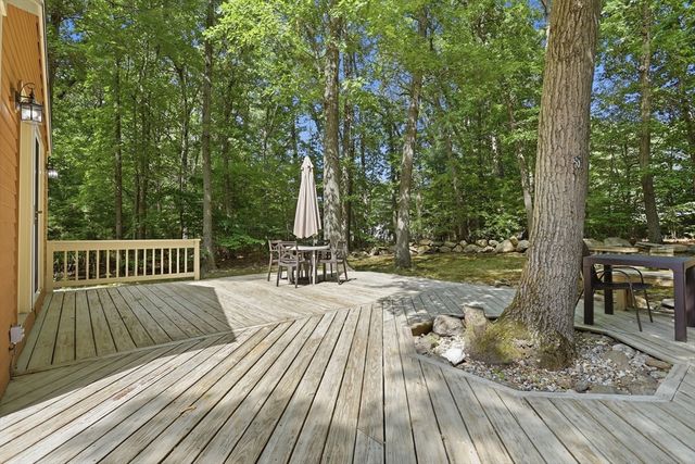65 Bennett Street, Hudson, MA 01749