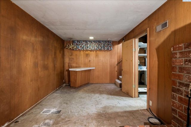 29 N Jean St., Kennewick, WA 99336