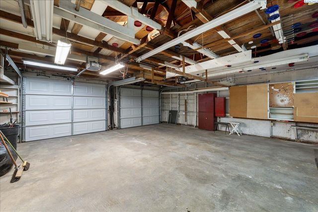 29 N Jean St., Kennewick, WA 99336