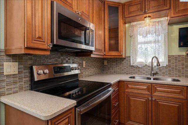 29 N Jean St., Kennewick, WA 99336