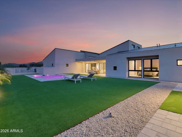 17934 W ESTES Way, Goodyear, AZ 85338