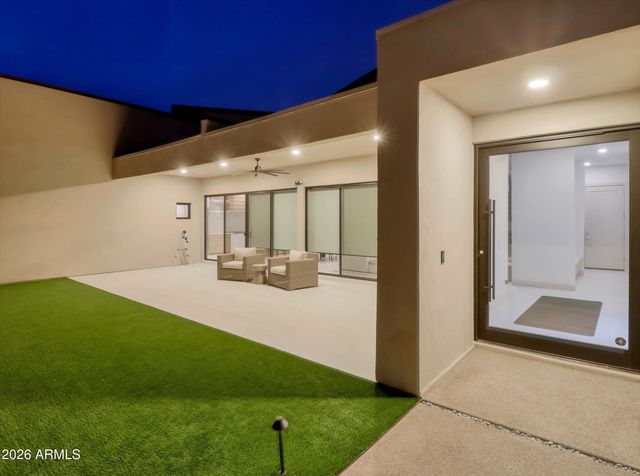 17934 W ESTES Way, Goodyear, AZ 85338