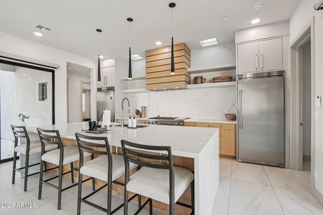 17934 W ESTES Way, Goodyear, AZ 85338