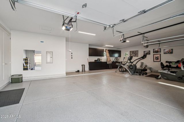 17934 W ESTES Way, Goodyear, AZ 85338