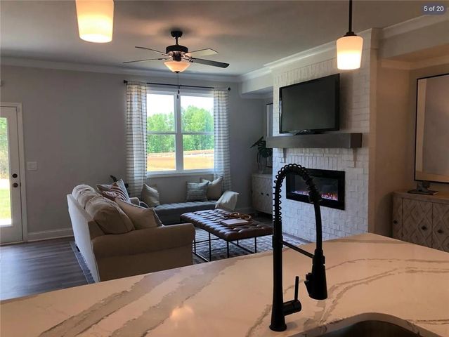 4729 Cypress Park Drive, Gainesville, GA 30504