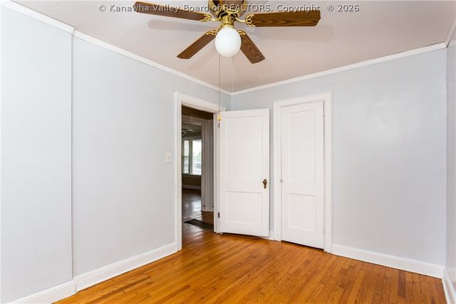 239 10th Avenue, South Charleston, WV 25303