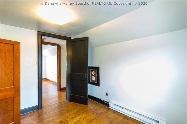 239 10th Avenue, South Charleston, WV 25303