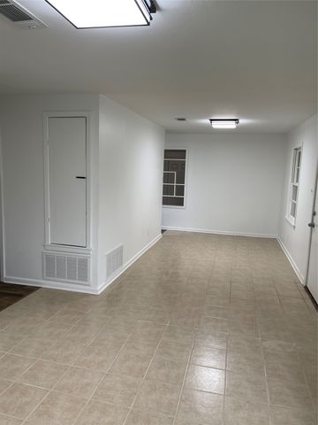 1161 Dudley Lane, Bossier City, LA 71112