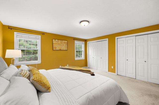 40 Washington Grn 40, Walpole, MA 02032