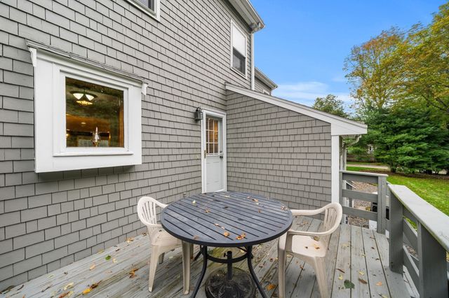 40 Washington Grn 40, Walpole, MA 02032