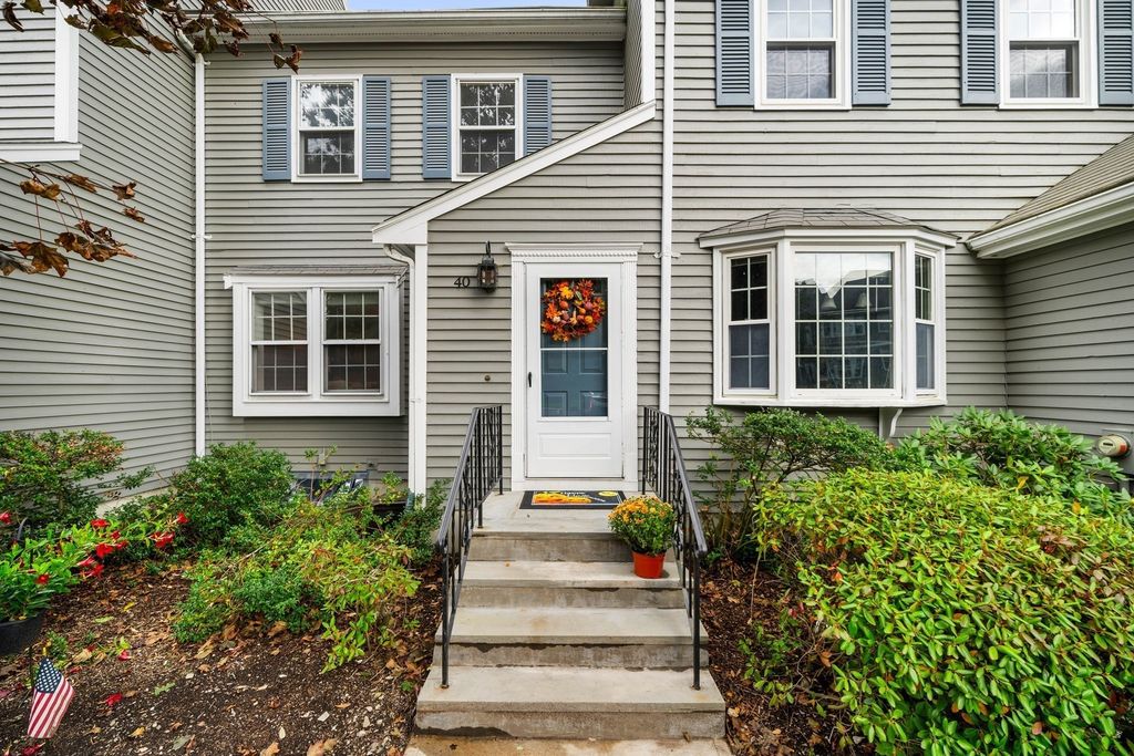 40 Washington Grn 40, Walpole, MA 02032