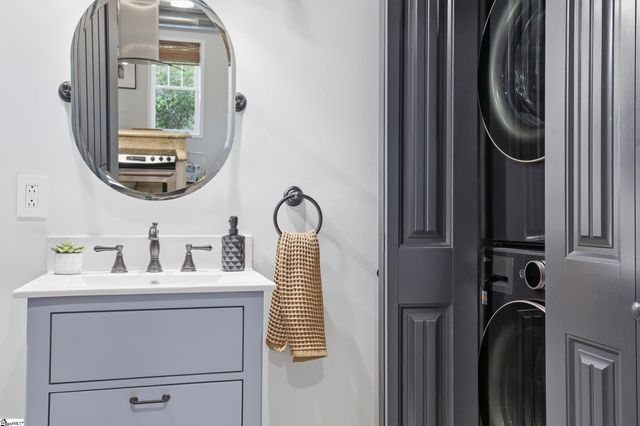 32 Blair Street, Greenville, SC 29607