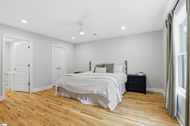 32 Blair Street, Greenville, SC 29607