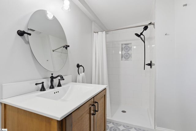 32 Blair Street, Greenville, SC 29607