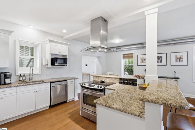 32 Blair Street, Greenville, SC 29607