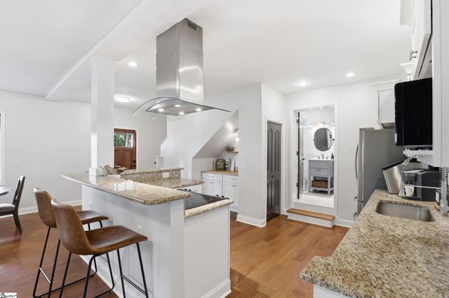 32 Blair Street, Greenville, SC 29607