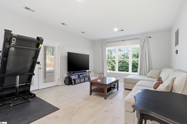 32 Blair Street, Greenville, SC 29607