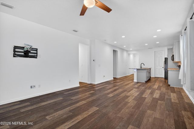 1062 PERSIMMON Drive, Middleburg, FL 32068