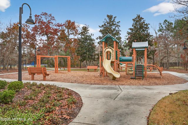 1062 PERSIMMON Drive, Middleburg, FL 32068