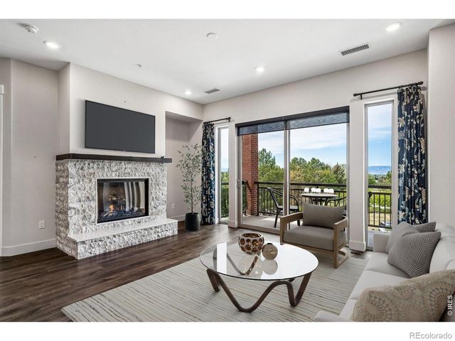 4885 S Monaco Street 207, Denver, CO 80237