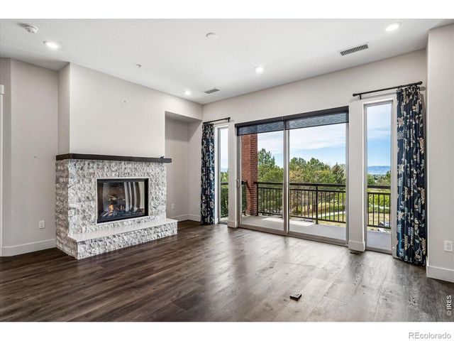 4885 S Monaco Street 207, Denver, CO 80237