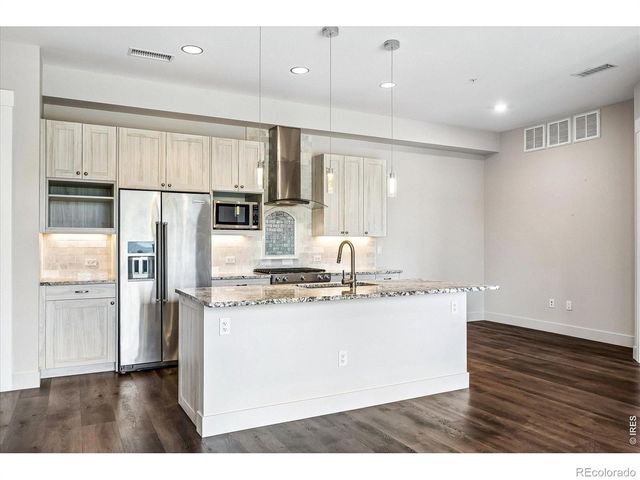 4885 S Monaco Street 207, Denver, CO 80237