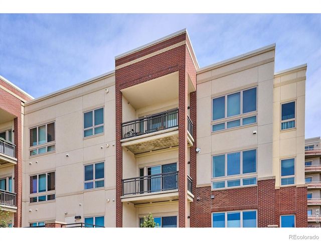 4885 S Monaco Street 207, Denver, CO 80237