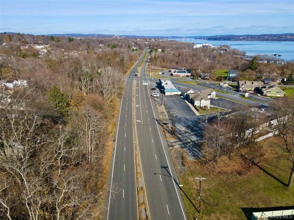 3054 Us Route 9W, New Windsor, NY 12553 — photo 4