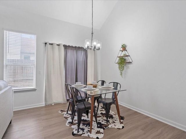 5303 Edenbourgh LN, Austin, TX 78754