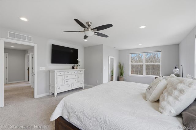 30253 MACINTOSH Lane, Lyon Charter Township, MI 48165