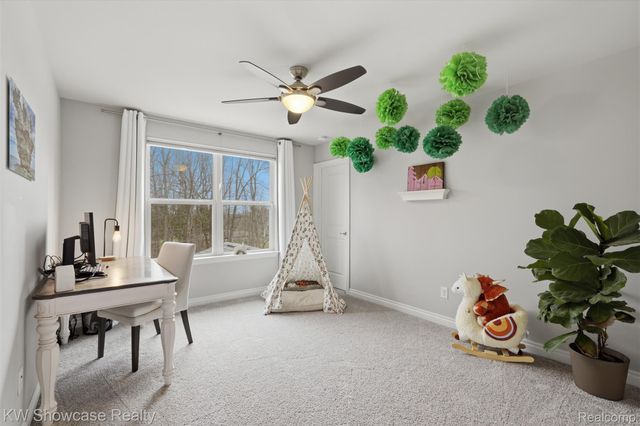 30253 MACINTOSH Lane, Lyon Charter Township, MI 48165