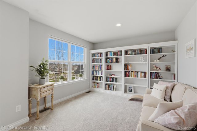 30253 MACINTOSH Lane, Lyon Charter Township, MI 48165