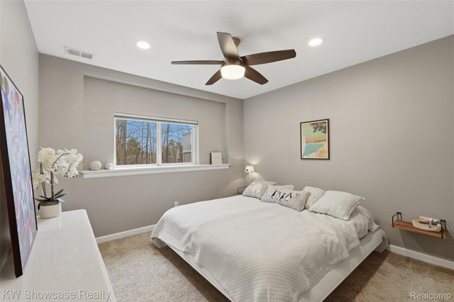 30253 MACINTOSH Lane, Lyon Charter Township, MI 48165