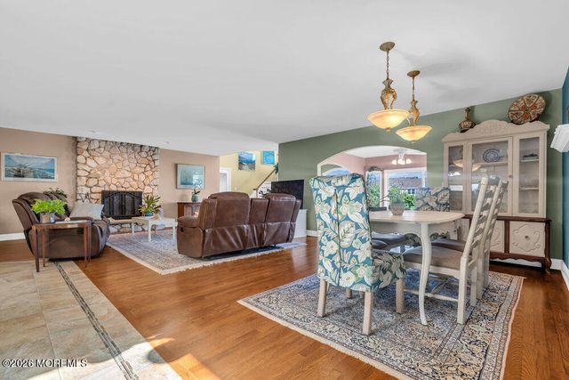 2111 Middle Avenue, Point Pleasant, NJ 08742