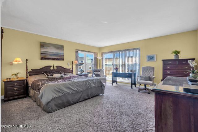 2111 Middle Avenue, Point Pleasant, NJ 08742