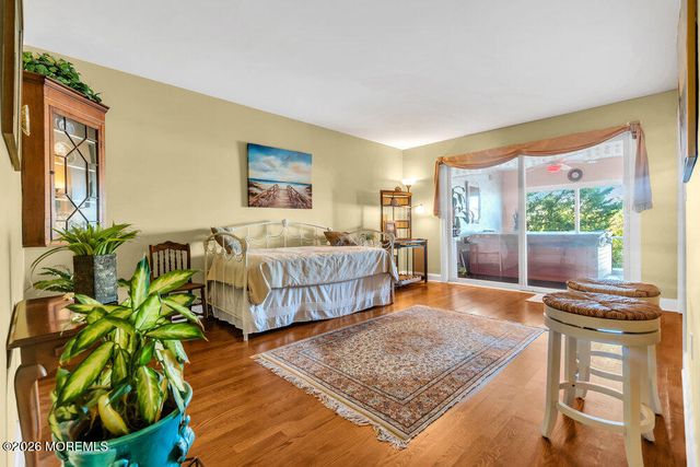 2111 Middle Avenue, Point Pleasant, NJ 08742