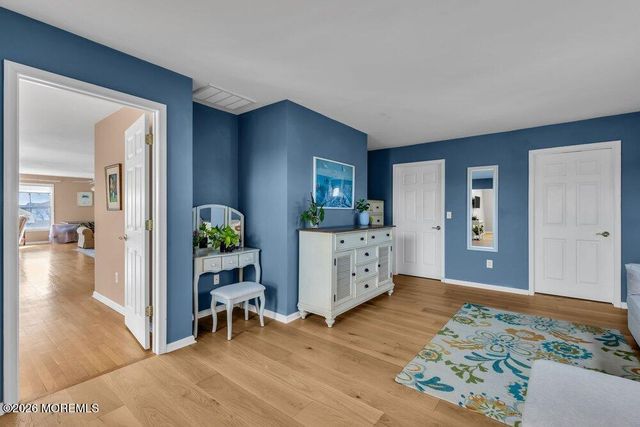 2111 Middle Avenue, Point Pleasant, NJ 08742