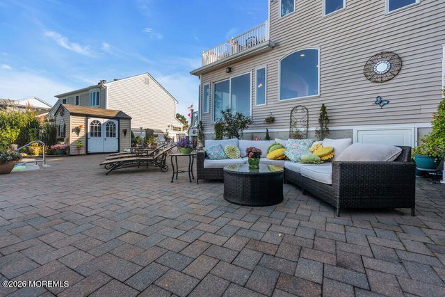 2111 Middle Avenue, Point Pleasant, NJ 08742