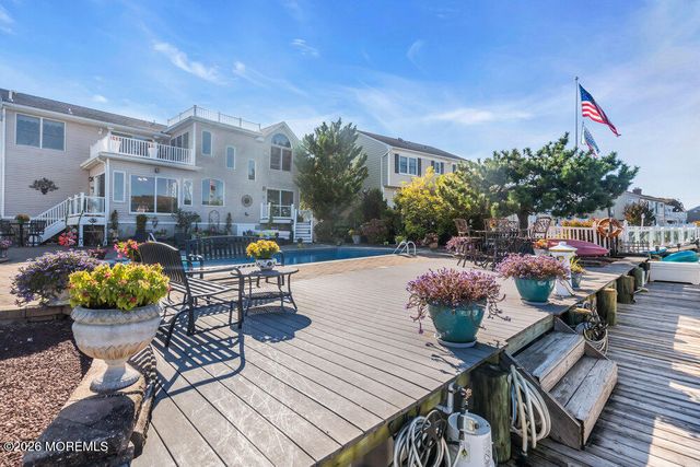 2111 Middle Avenue, Point Pleasant, NJ 08742