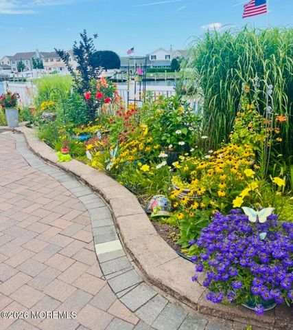 2111 Middle Avenue, Point Pleasant, NJ 08742