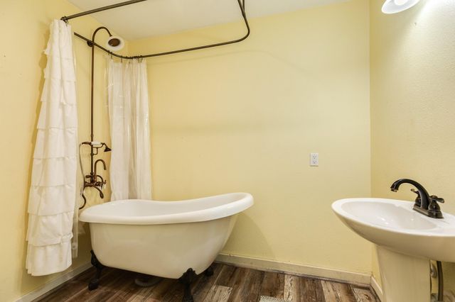 212 Briarcreek Street, Richwood, TX 77531