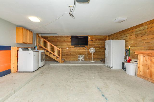 212 Briarcreek Street, Richwood, TX 77531