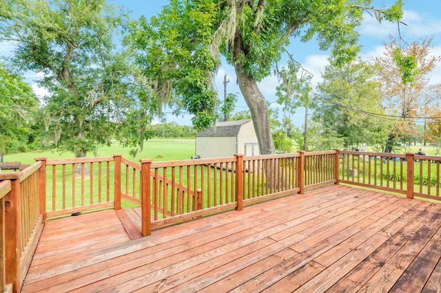 212 Briarcreek Street, Richwood, TX 77531