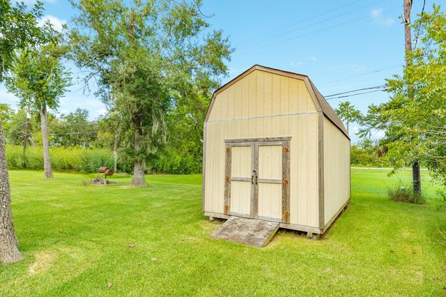 212 Briarcreek Street, Richwood, TX 77531