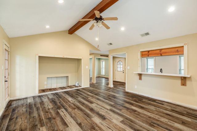 212 Briarcreek Street, Richwood, TX 77531