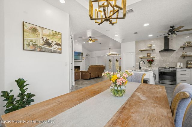 11360 Lark Sparrow Road, Weeki Wachee, FL 34614