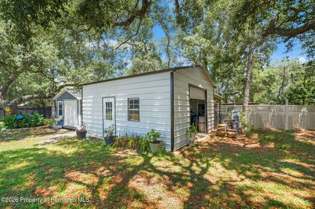 11360 Lark Sparrow Road, Weeki Wachee, FL 34614