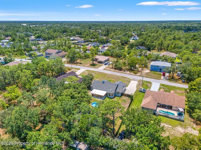 11360 Lark Sparrow Road, Weeki Wachee, FL 34614