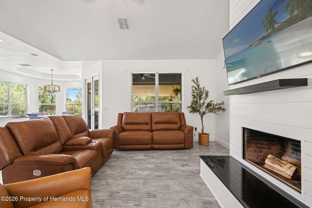11360 Lark Sparrow Road, Weeki Wachee, FL 34614