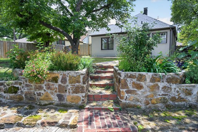 3319 Irwindell Boulevard, Dallas, TX 75211